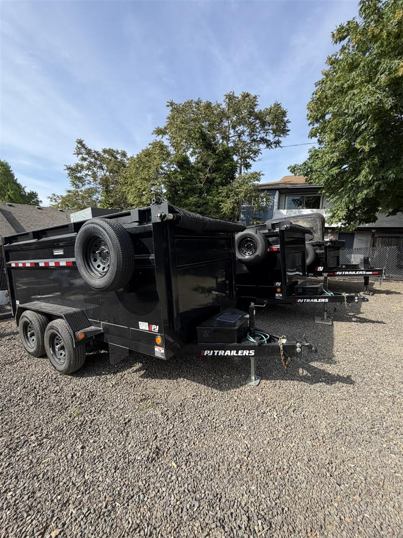 All Oregon Junk Removal dump trailer fleet - 6x12 and 7x14 trailers